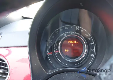 2013 Fiat 500 Sport z USA, uszkodzony, nr VIN 3C3CFFBR1DT562934